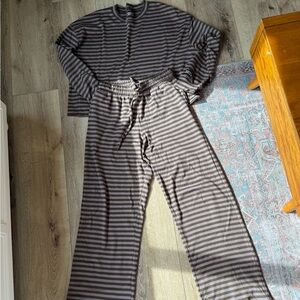 Daily Drills Pants Set in Coco Stripes